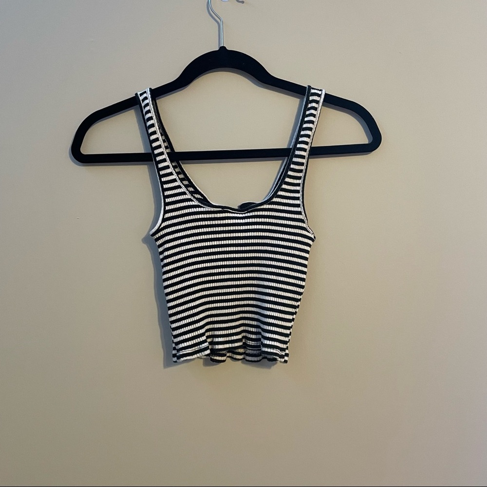 Forever 21 striped ribbed crop top - Picture 3 of 3